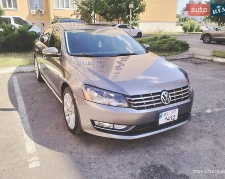 Сірий Фольксваген Пассат, об'ємом двигуна 2.5 л та пробігом 202 тис. км за 11999 $, фото 8 на Automoto.ua