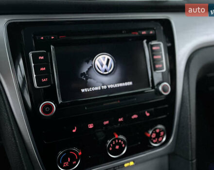 Сірий Фольксваген Пассат, об'ємом двигуна 2.5 л та пробігом 290 тис. км за 8999 $, фото 15 на Automoto.ua