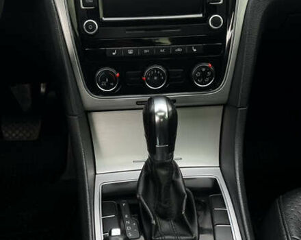 Серый Фольксваген Пассат, объемом двигателя 2.5 л и пробегом 271 тыс. км за 9500 $, фото 31 на Automoto.ua