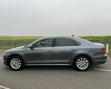 Серый Фольксваген Пассат, объемом двигателя 2.5 л и пробегом 159 тыс. км за 10800 $, фото 2 на Automoto.ua
