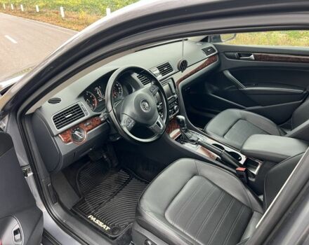 Серый Фольксваген Пассат, объемом двигателя 2.5 л и пробегом 159 тыс. км за 10800 $, фото 13 на Automoto.ua