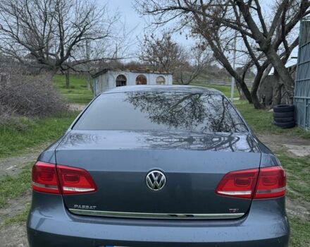 Серый Фольксваген Пассат, объемом двигателя 1.8 л и пробегом 308 тыс. км за 8800 $, фото 4 на Automoto.ua