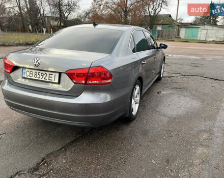 Серый Фольксваген Пассат, объемом двигателя 2.5 л и пробегом 163 тыс. км за 9200 $, фото 11 на Automoto.ua