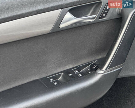 Сірий Фольксваген Пассат, об'ємом двигуна 1.97 л та пробігом 220 тис. км за 11499 $, фото 27 на Automoto.ua