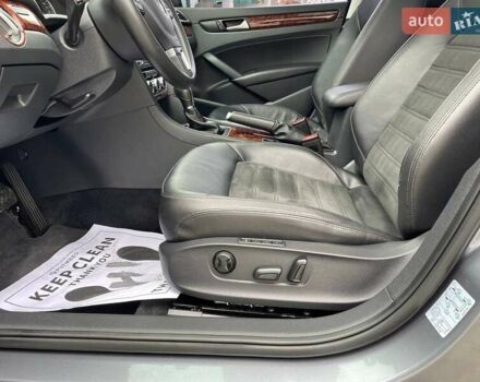 Сірий Фольксваген Пассат, об'ємом двигуна 2 л та пробігом 163 тис. км за 13500 $, фото 16 на Automoto.ua