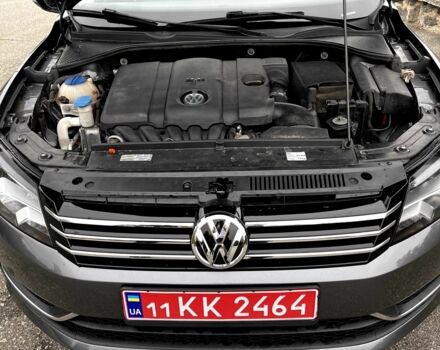 Серый Фольксваген Пассат, объемом двигателя 2.5 л и пробегом 195 тыс. км за 10700 $, фото 17 на Automoto.ua