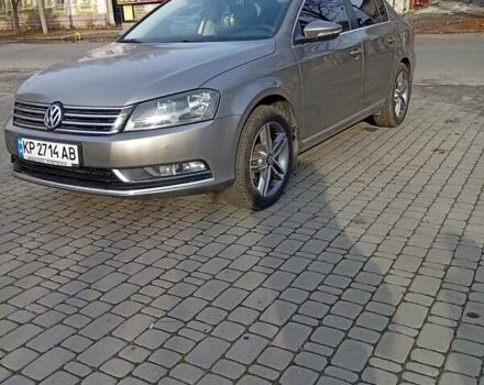 Серый Фольксваген Пассат, объемом двигателя 1.8 л и пробегом 164 тыс. км за 9500 $, фото 3 на Automoto.ua