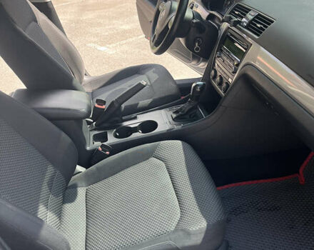 Серый Фольксваген Пассат, объемом двигателя 2.48 л и пробегом 275 тыс. км за 9500 $, фото 8 на Automoto.ua