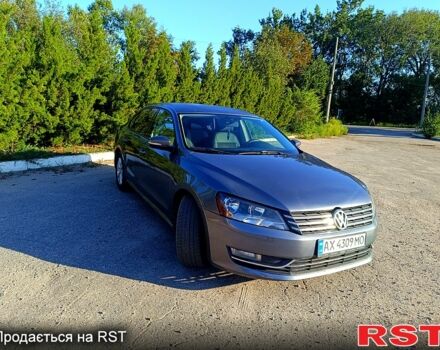 Серый Фольксваген Пассат, объемом двигателя 2.5 л и пробегом 170 тыс. км за 7700 $, фото 8 на Automoto.ua