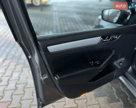 Сірий Фольксваген Пассат, об'ємом двигуна 2.5 л та пробігом 290 тис. км за 8999 $, фото 23 на Automoto.ua