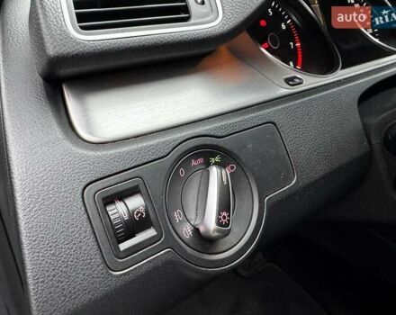 Сірий Фольксваген Пассат, об'ємом двигуна 1.8 л та пробігом 249 тис. км за 9390 $, фото 13 на Automoto.ua