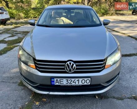 Серый Фольксваген Пассат, объемом двигателя 2.48 л и пробегом 220 тыс. км за 9800 $, фото 2 на Automoto.ua