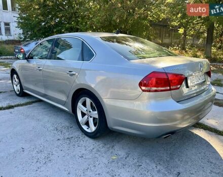 Серый Фольксваген Пассат, объемом двигателя 2.48 л и пробегом 220 тыс. км за 9800 $, фото 18 на Automoto.ua