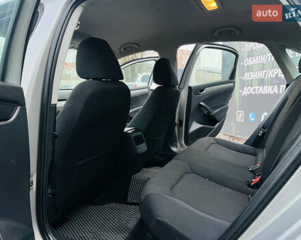 Серый Фольксваген Пассат, объемом двигателя 2.5 л и пробегом 254 тыс. км за 8700 $, фото 12 на Automoto.ua