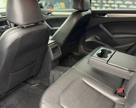 Серый Фольксваген Пассат, объемом двигателя 2.5 л и пробегом 143 тыс. км за 7950 $, фото 9 на Automoto.ua