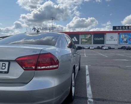 Серый Фольксваген Пассат, объемом двигателя 2.5 л и пробегом 186 тыс. км за 11200 $, фото 3 на Automoto.ua