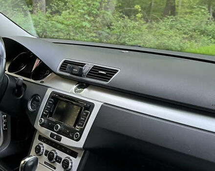 Серый Фольксваген Пассат, объемом двигателя 1.39 л и пробегом 280 тыс. км за 10000 $, фото 15 на Automoto.ua