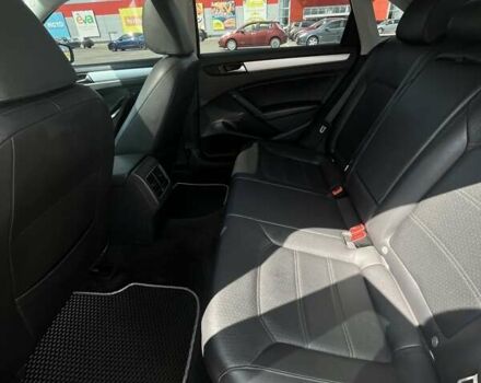 Серый Фольксваген Пассат, объемом двигателя 2.5 л и пробегом 186 тыс. км за 11200 $, фото 18 на Automoto.ua