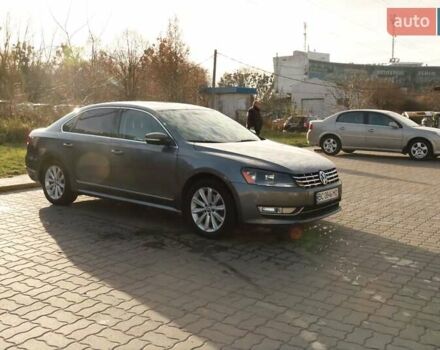Серый Фольксваген Пассат, объемом двигателя 2.5 л и пробегом 140 тыс. км за 9900 $, фото 7 на Automoto.ua