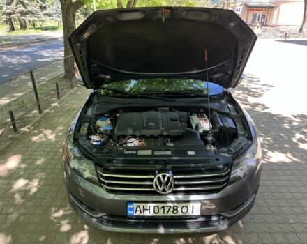 Сірий Фольксваген Пассат, об'ємом двигуна 2.5 л та пробігом 245 тис. км за 10000 $, фото 10 на Automoto.ua