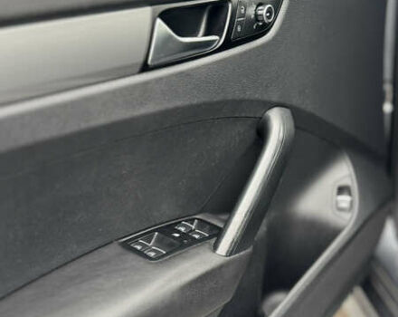 Серый Фольксваген Пассат, объемом двигателя 2.5 л и пробегом 290 тыс. км за 8900 $, фото 16 на Automoto.ua