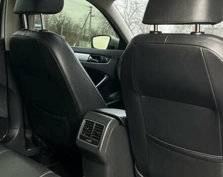 Серый Фольксваген Пассат, объемом двигателя 2.5 л и пробегом 271 тыс. км за 9500 $, фото 20 на Automoto.ua