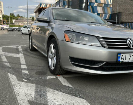 Серый Фольксваген Пассат, объемом двигателя 2.48 л и пробегом 249 тыс. км за 9000 $, фото 1 на Automoto.ua