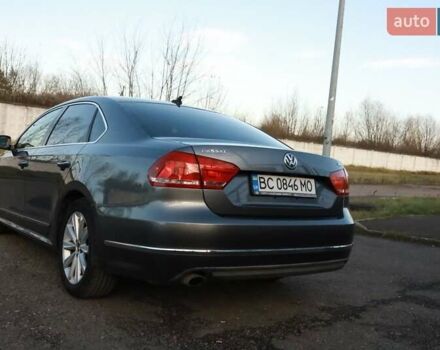 Серый Фольксваген Пассат, объемом двигателя 2.5 л и пробегом 140 тыс. км за 9900 $, фото 12 на Automoto.ua