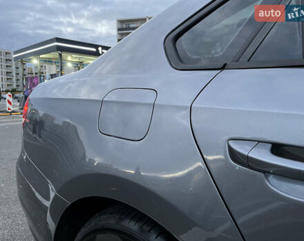 Сірий Фольксваген Пассат, об'ємом двигуна 2.5 л та пробігом 214 тис. км за 9500 $, фото 7 на Automoto.ua