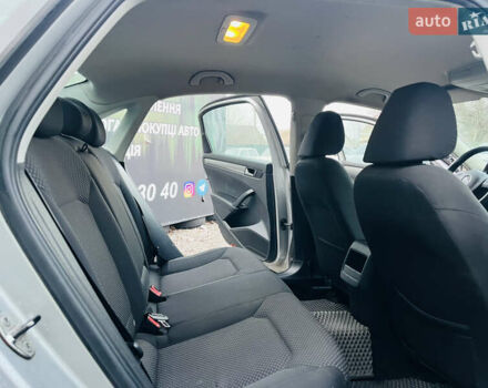 Серый Фольксваген Пассат, объемом двигателя 2.5 л и пробегом 254 тыс. км за 8700 $, фото 16 на Automoto.ua