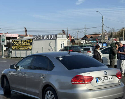 Сірий Фольксваген Пассат, об'ємом двигуна 2.48 л та пробігом 263 тис. км за 9000 $, фото 6 на Automoto.ua