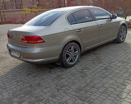 Серый Фольксваген Пассат, объемом двигателя 1.8 л и пробегом 164 тыс. км за 9500 $, фото 5 на Automoto.ua