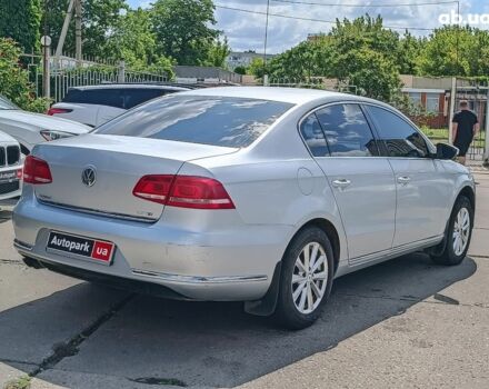 Сірий Фольксваген Пассат, об'ємом двигуна 2 л та пробігом 376 тис. км за 7990 $, фото 6 на Automoto.ua