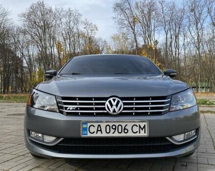 Серый Фольксваген Пассат, объемом двигателя 2.48 л и пробегом 224 тыс. км за 12000 $, фото 11 на Automoto.ua