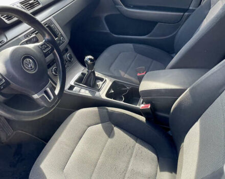 Серый Фольксваген Пассат, объемом двигателя 1.6 л и пробегом 283 тыс. км за 9700 $, фото 13 на Automoto.ua