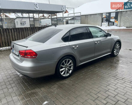 Серый Фольксваген Пассат, объемом двигателя 2.48 л и пробегом 220 тыс. км за 9600 $, фото 6 на Automoto.ua