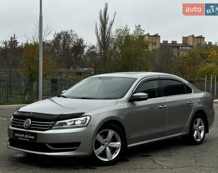 Серый Фольксваген Пассат, объемом двигателя 2.48 л и пробегом 254 тыс. км за 9800 $, фото 7 на Automoto.ua