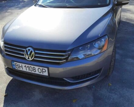 Серый Фольксваген Пассат, объемом двигателя 2.5 л и пробегом 98 тыс. км за 12000 $, фото 1 на Automoto.ua