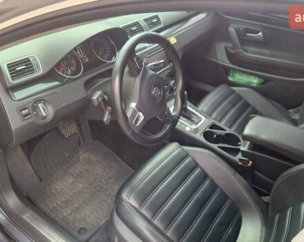 Серый Фольксваген Пассат, объемом двигателя 2 л и пробегом 218 тыс. км за 10200 $, фото 2 на Automoto.ua