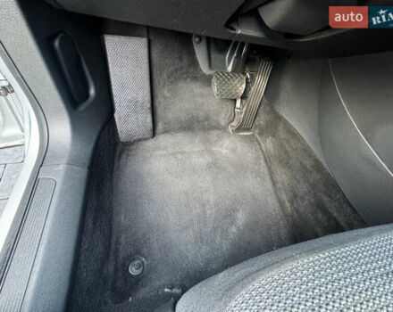 Сірий Фольксваген Пассат, об'ємом двигуна 1.97 л та пробігом 220 тис. км за 11499 $, фото 33 на Automoto.ua