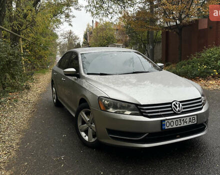 Серый Фольксваген Пассат, объемом двигателя 2.48 л и пробегом 310 тыс. км за 9000 $, фото 1 на Automoto.ua