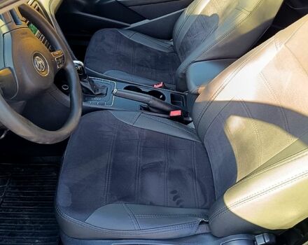 Серый Фольксваген Пассат, объемом двигателя 2.5 л и пробегом 170 тыс. км за 7700 $, фото 9 на Automoto.ua