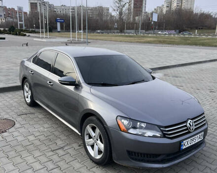 Серый Фольксваген Пассат, объемом двигателя 2.48 л и пробегом 178 тыс. км за 8950 $, фото 5 на Automoto.ua