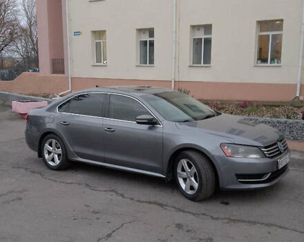 Серый Фольксваген Пассат, объемом двигателя 2.5 л и пробегом 290 тыс. км за 8700 $, фото 5 на Automoto.ua