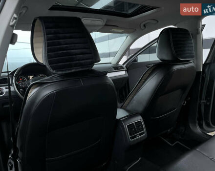 Сірий Фольксваген Пассат, об'ємом двигуна 2.5 л та пробігом 290 тис. км за 8999 $, фото 20 на Automoto.ua