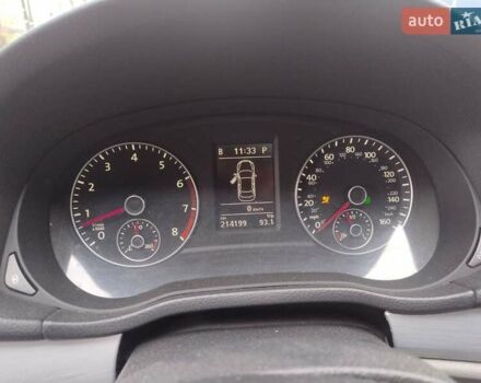 Фольксваген Пассат 2012 в Киеве на Automoto.ua Серый Фольксваген Пассат, объемом двигателя 2.5 л и пробегом 215 тыс. км за 9500 $, фото 8 на Automoto.ua