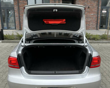 Серый Фольксваген Пассат, объемом двигателя 2 л и пробегом 284 тыс. км за 11300 $, фото 7 на Automoto.ua