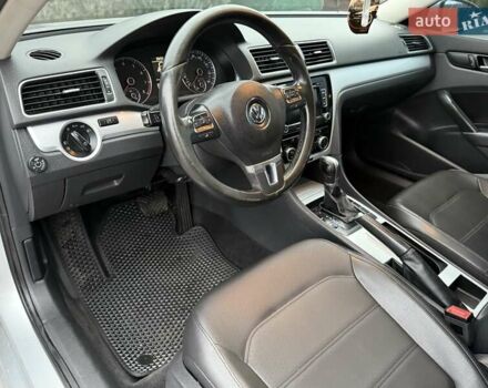 Серый Фольксваген Пассат, объемом двигателя 2.48 л и пробегом 185 тыс. км за 9800 $, фото 35 на Automoto.ua
