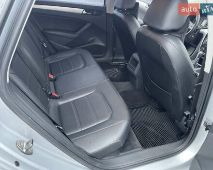 Серый Фольксваген Пассат, объемом двигателя 2.48 л и пробегом 230 тыс. км за 8900 $, фото 11 на Automoto.ua