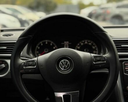 Серый Фольксваген Пассат, объемом двигателя 2.5 л и пробегом 245 тыс. км за 10600 $, фото 11 на Automoto.ua